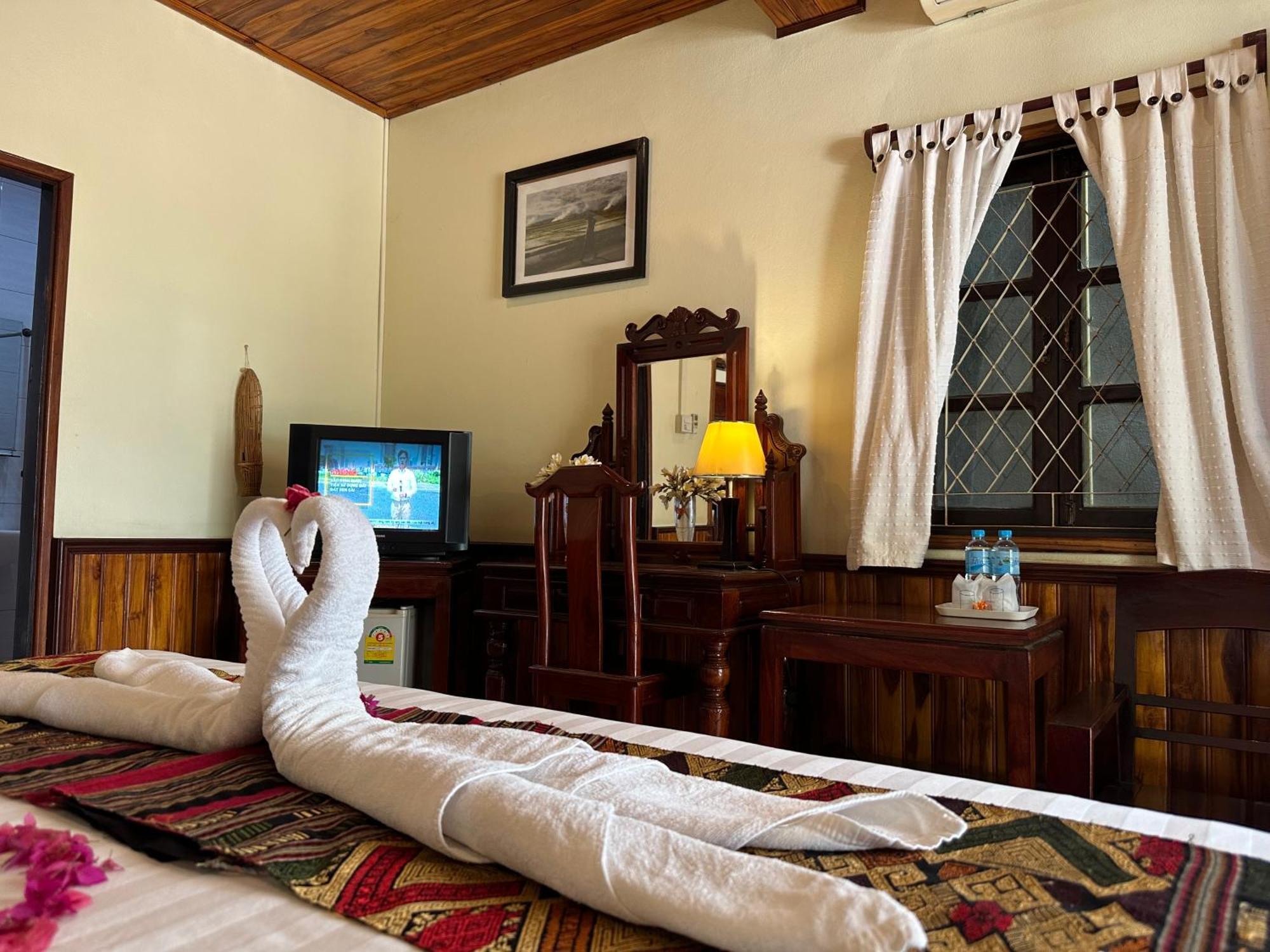 Villa Alounsavath Mekong Riverside Luang Prabang Extérieur photo