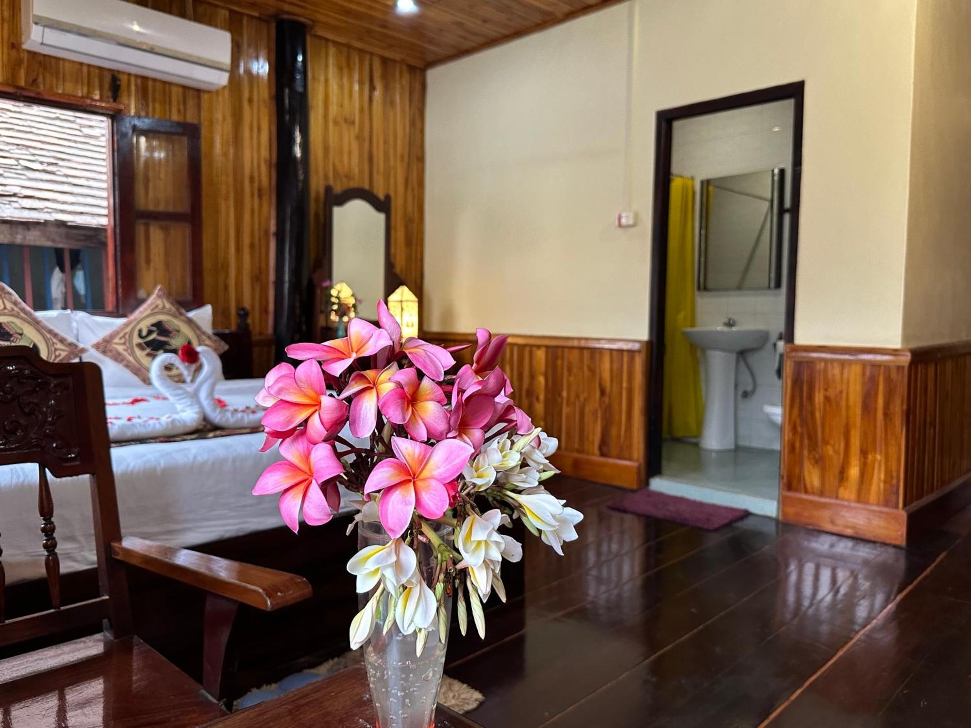 Villa Alounsavath Mekong Riverside Luang Prabang Extérieur photo