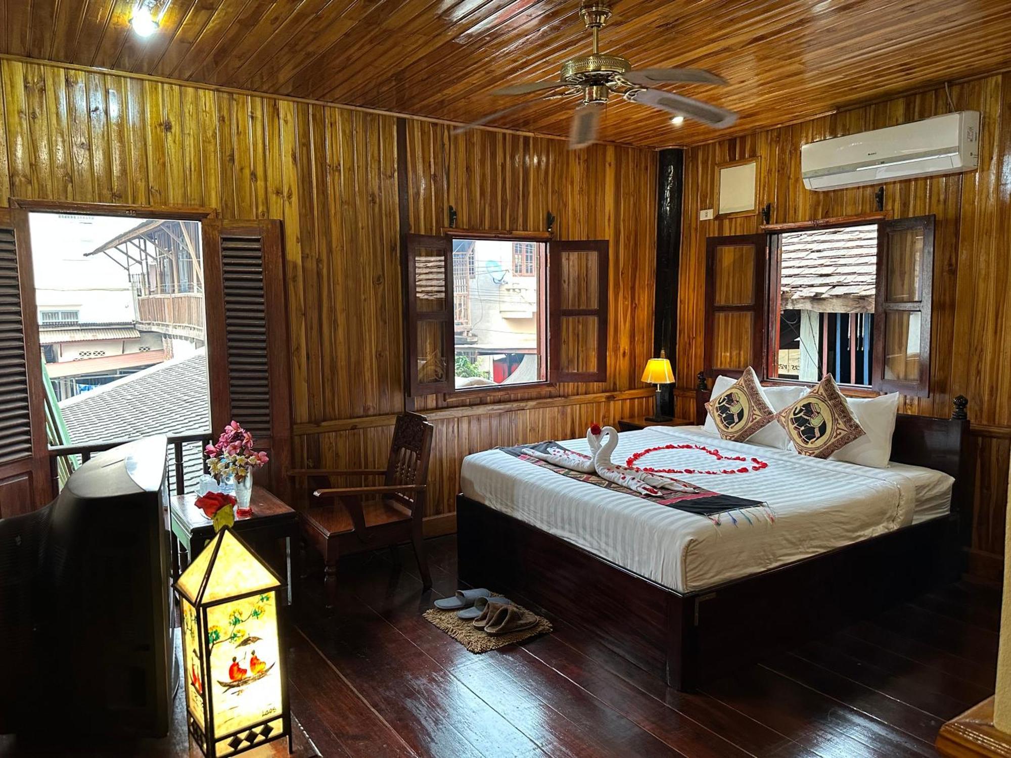 Villa Alounsavath Mekong Riverside Luang Prabang Extérieur photo