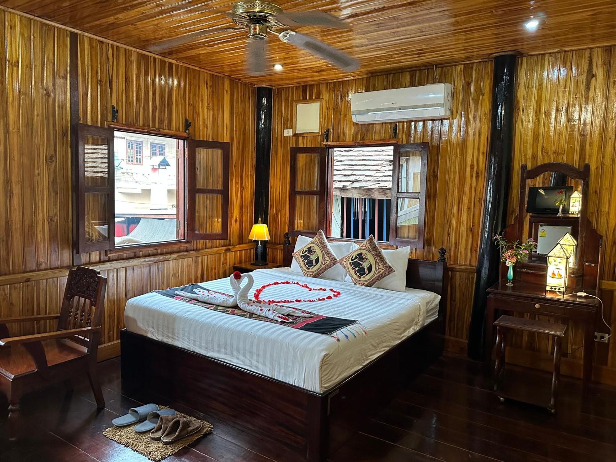 Villa Alounsavath Mekong Riverside Luang Prabang Extérieur photo