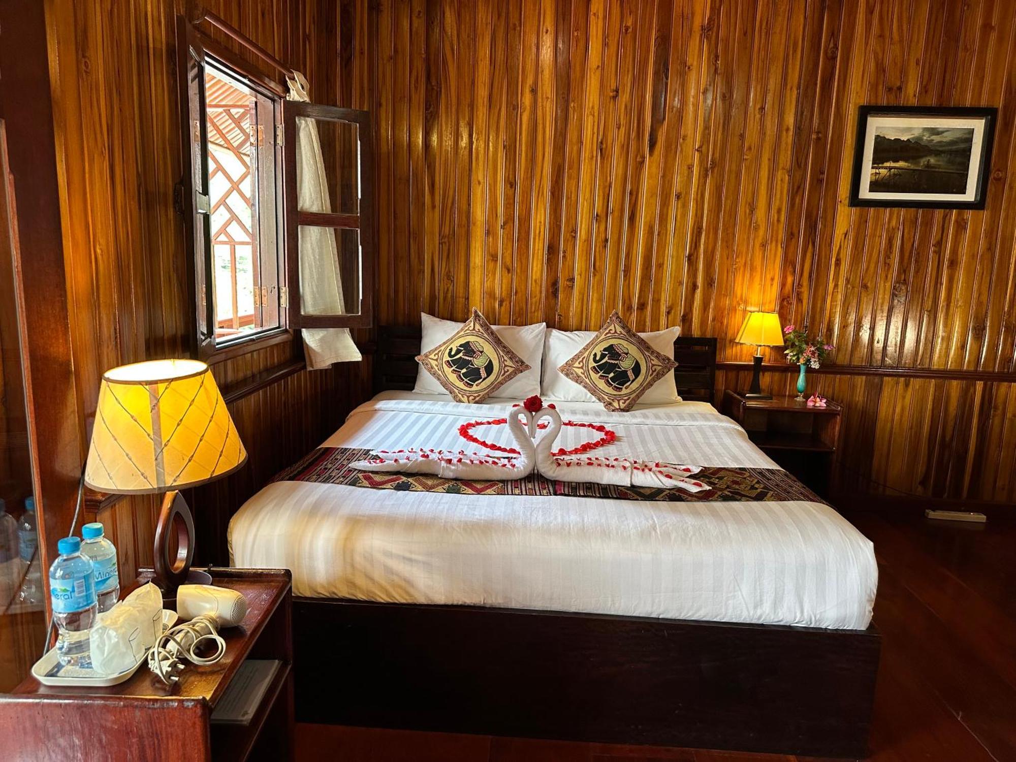 Villa Alounsavath Mekong Riverside Luang Prabang Extérieur photo